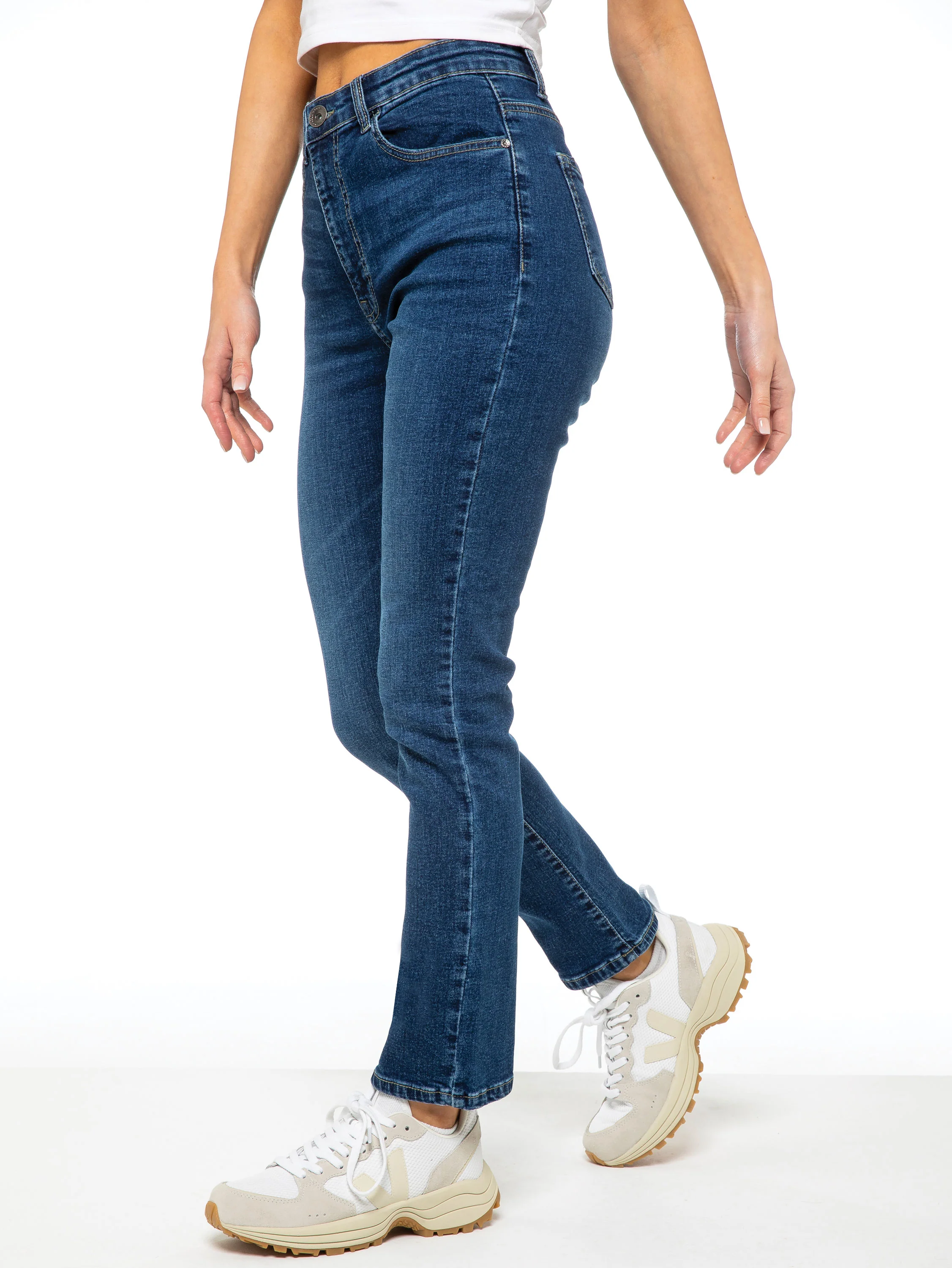 Callie 90s High Rise Slim Straight Jeans - Blue - Image 4
